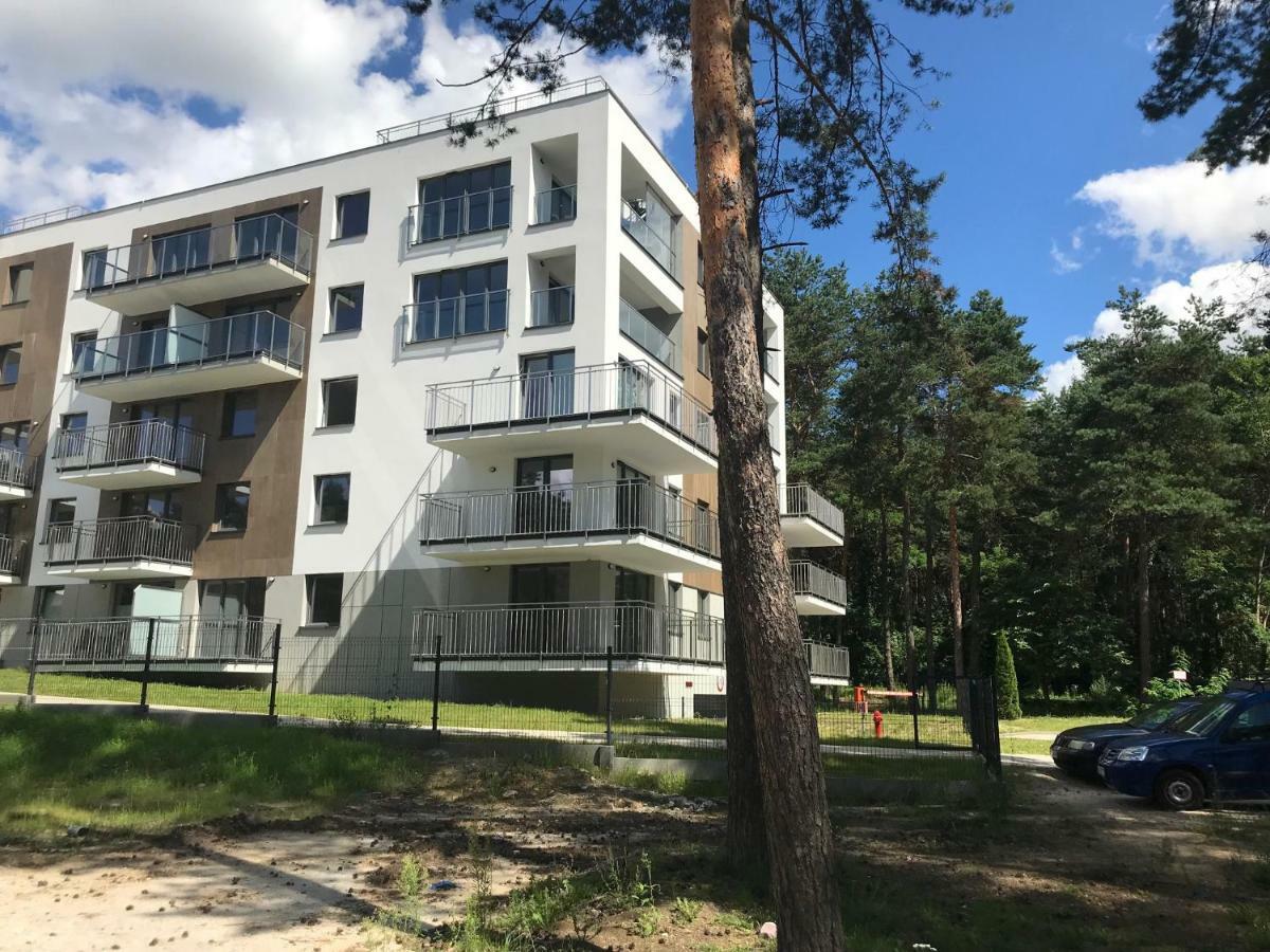Family & Business Sauna Apartments No1 Lesny Nad Zalewem Cedzyna Unikat - 3 Bedroom With Private Sauna, Bath With Hydromassage, Terrace, Garage, Catering Options Kielce Kültér fotó