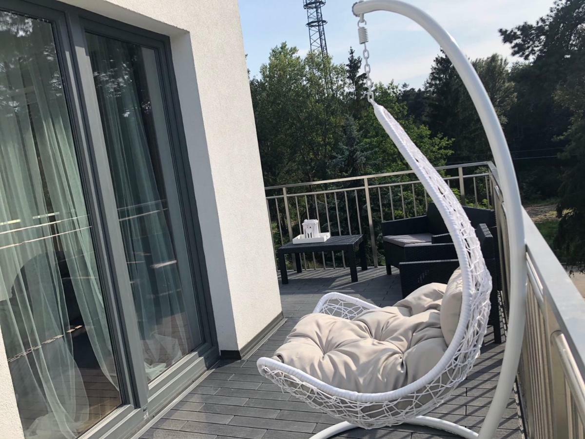 Family & Business Sauna Apartments No1 Lesny Nad Zalewem Cedzyna Unikat - 3 Bedroom With Private Sauna, Bath With Hydromassage, Terrace, Garage, Catering Options Kielce Kültér fotó
